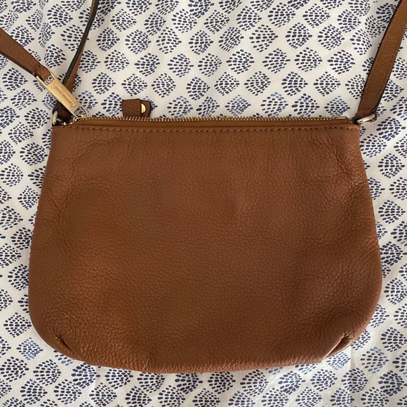 SOLD - Michael Kors Brown Gilmore Cross Body Bag - Picture 3 of 13